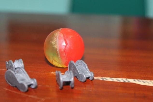 pemainan seru_bola bekel_Tricks