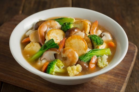 Makanan Khas Nusantara yang Cocok Disantap Saat Sahur