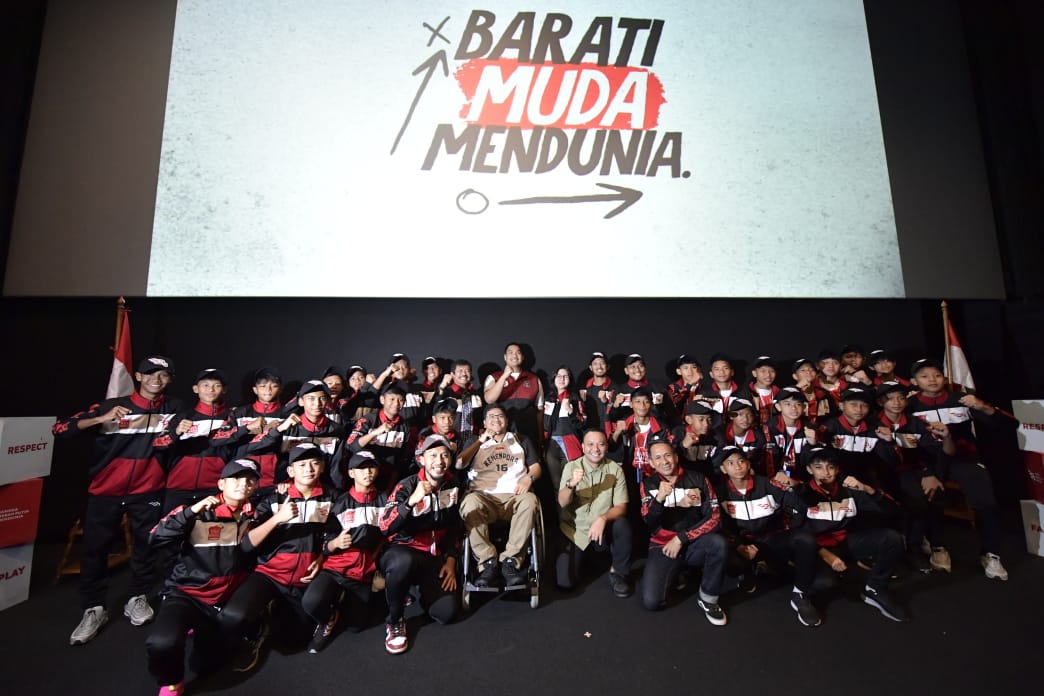 7261Menpora-Dito-Lepas-Kontingen-Tim-Tays-Bakers-Barati-Indonesia-Untuk-Gothia-Cup-2023-Swedia Menpora RI, Dito Ariotedjo melepas tim Tays Bakers Barati Indonesia untuk mengikuti Gothia Cup 2023 di Swedia berharap kontingen Merah Putih mampu mencatatkan prestasi gemilang.