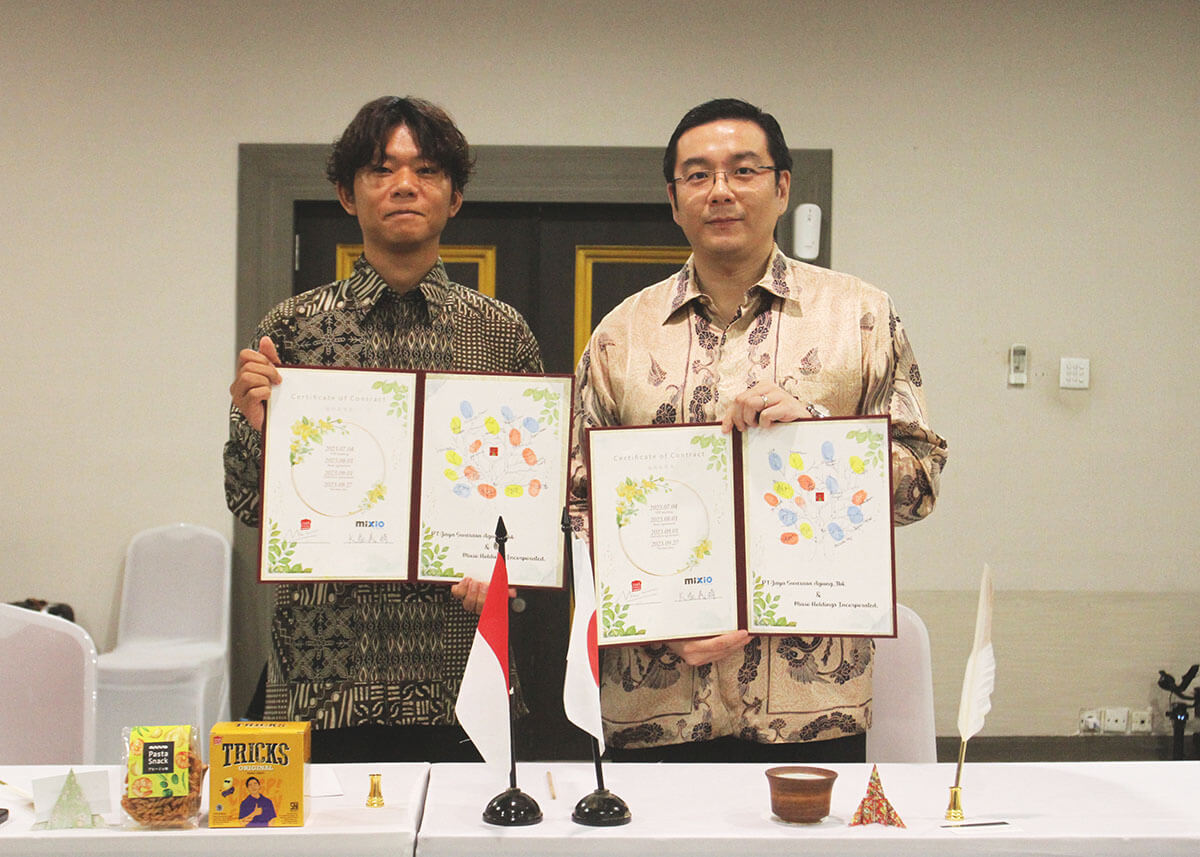 Cover artikel tays mixio 1200px (1) PT Jaya Swarasa Agung Tbk (TAYS) atau Tays Bakers jalin kemitraan strategis dengan perusahaan snack asal Jepang, Mixio Holdings Incorporated.