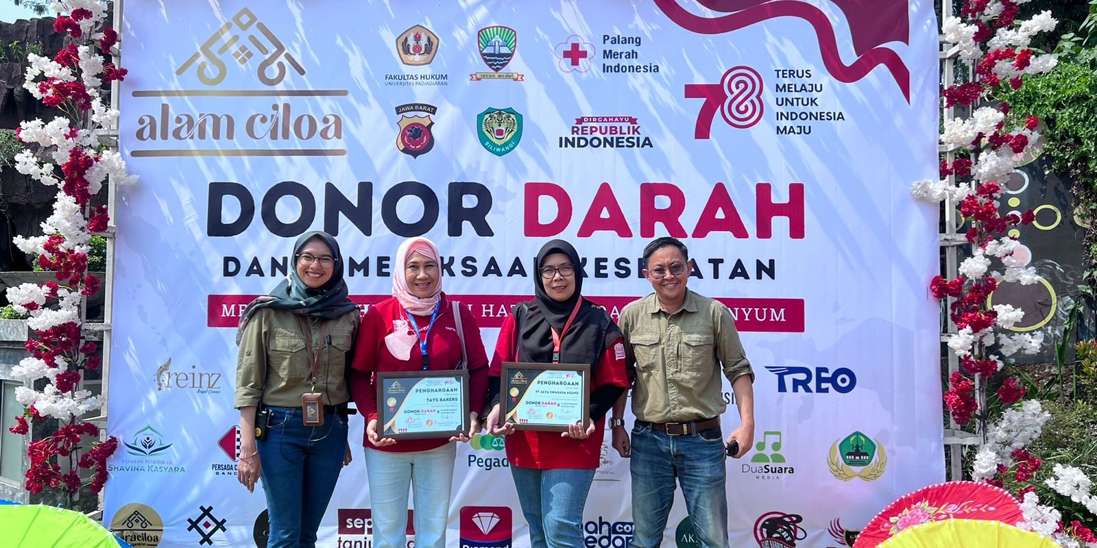 Tays Bakers rutin melakukan berbagai kegiatan sosial, seperti mendukung kegiatan donor darah.